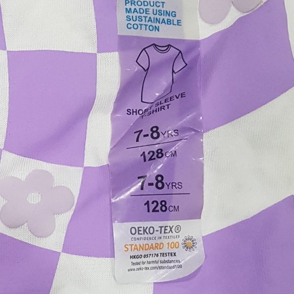 PRIMARK CHECKERS/FLOWERS T-SHIRT LOGO GIRLS SIZES 7-8 & 11-12YRS - Picture 3 of 4